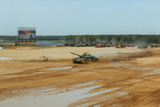 005A0199-2563