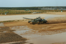 005A0208-2567