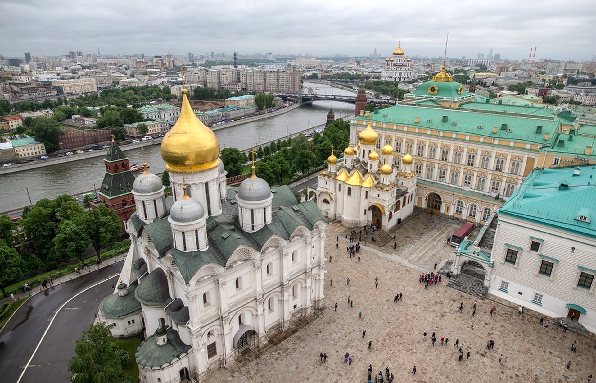 кремль москва музеи